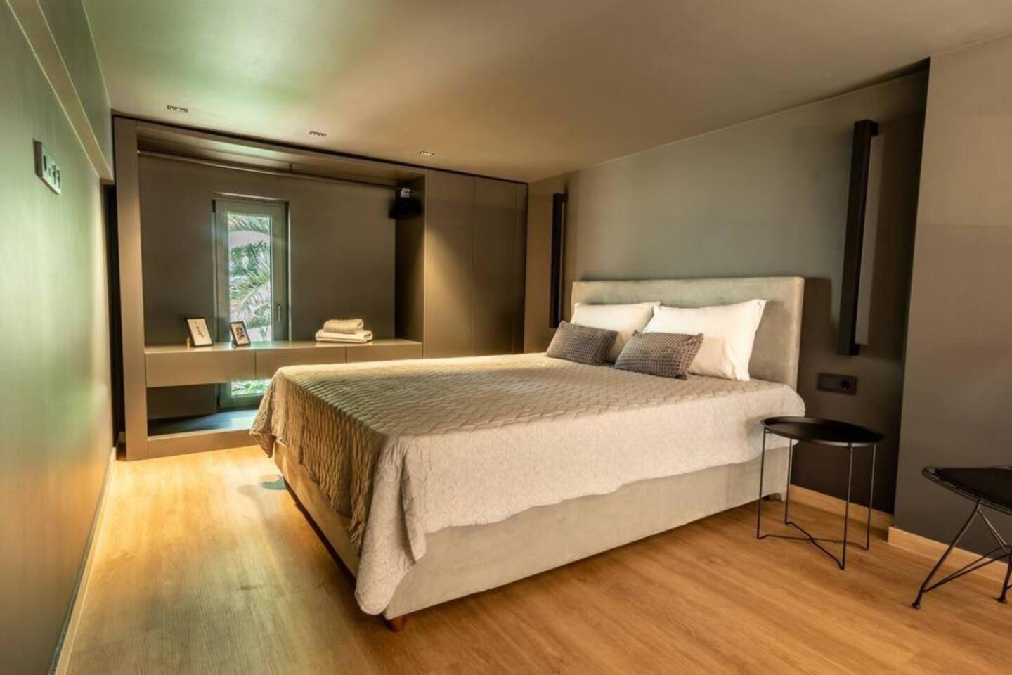 Loft M8 Apartment อเล็กซานโดรโพลิส ภายนอก รูปภาพ