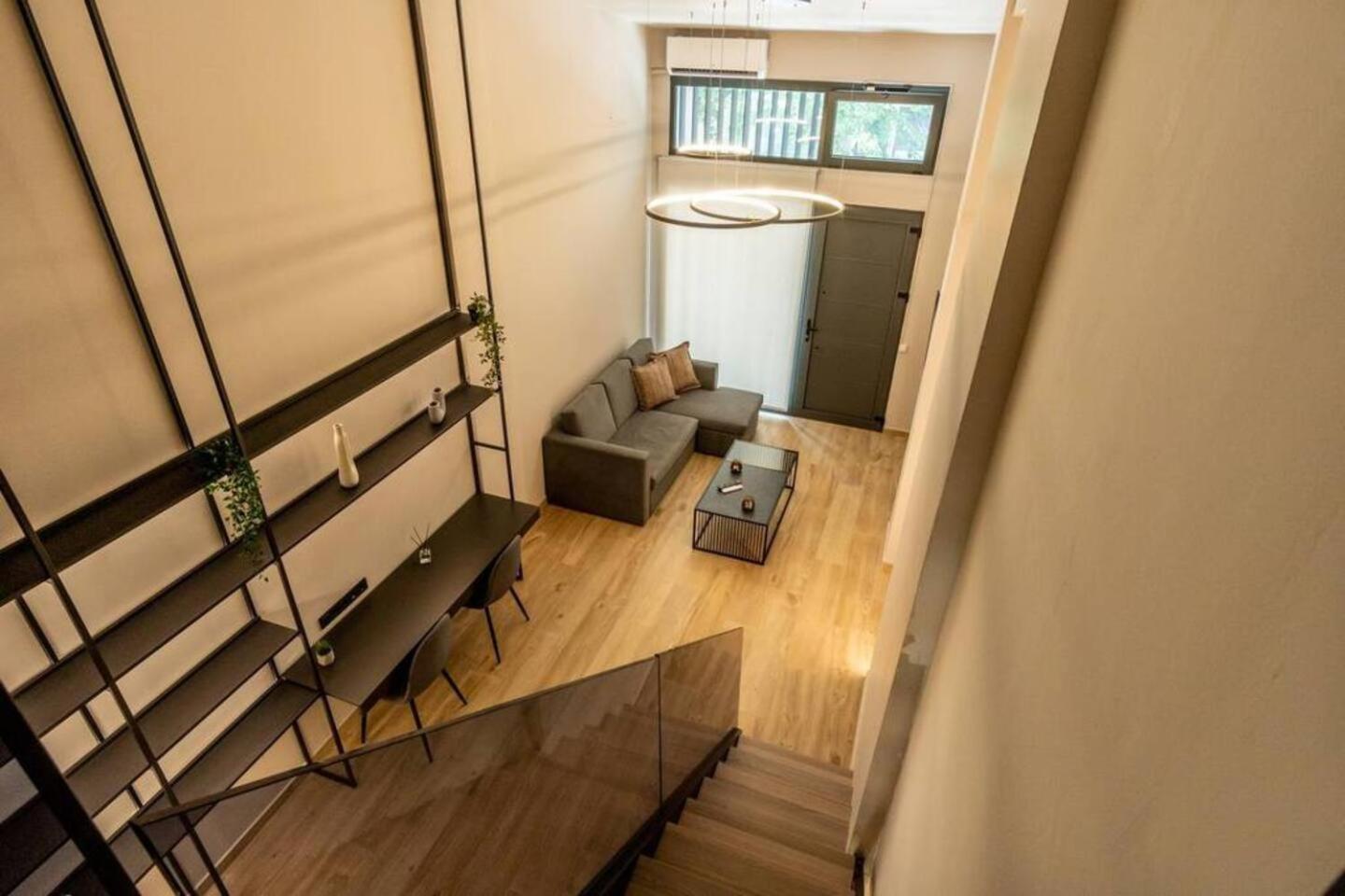 Loft M8 Apartment อเล็กซานโดรโพลิส ภายนอก รูปภาพ