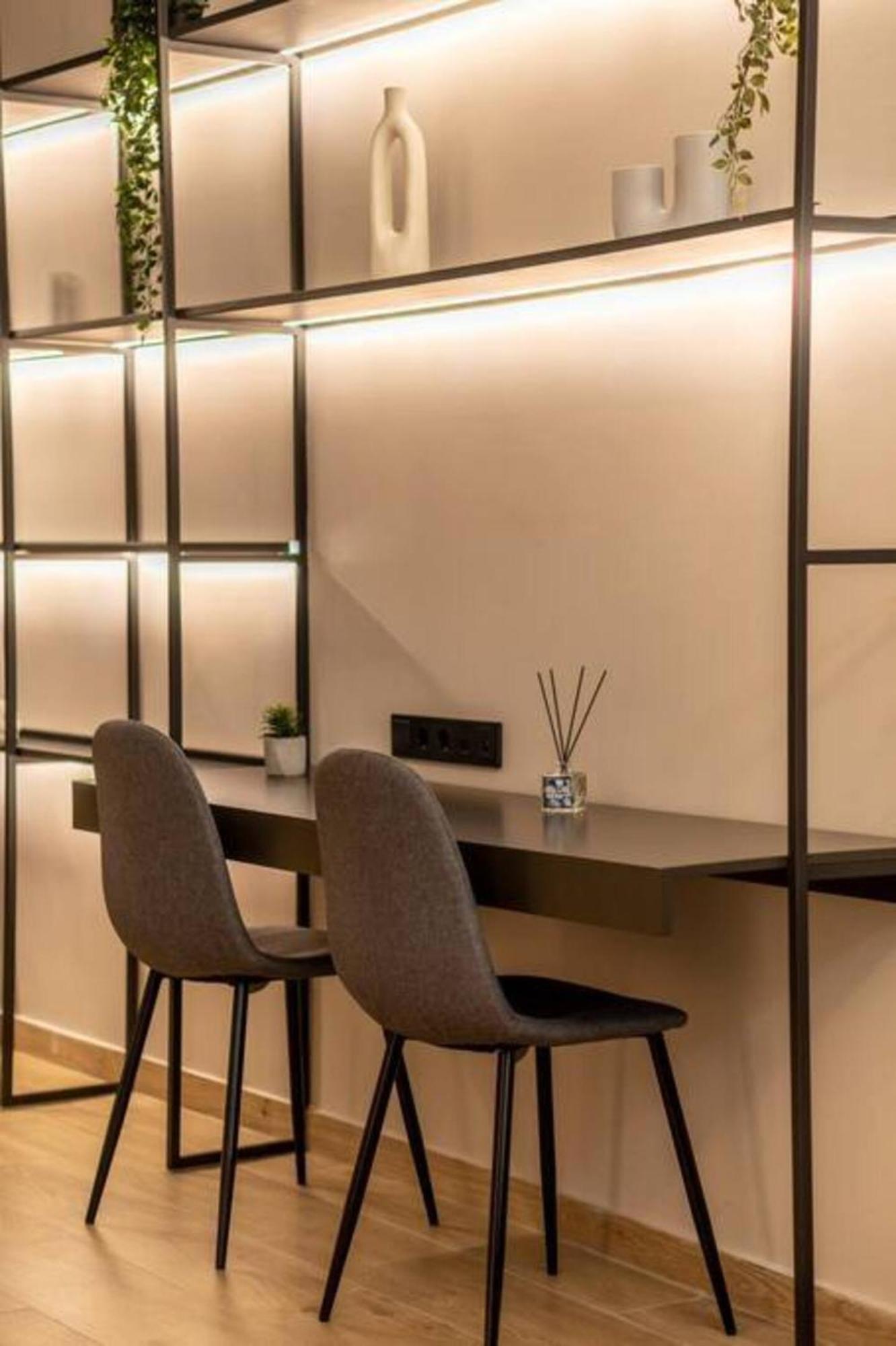 Loft M8 Apartment อเล็กซานโดรโพลิส ภายนอก รูปภาพ